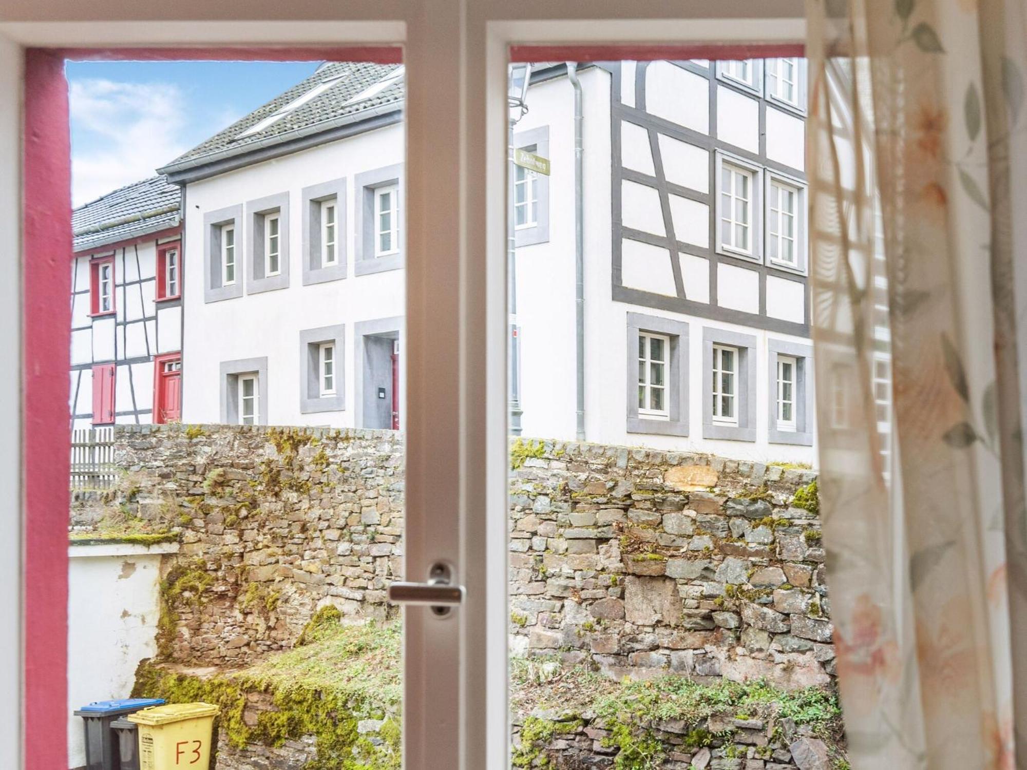Apartment In Hellenthal With Wellness Oasis ภายนอก รูปภาพ